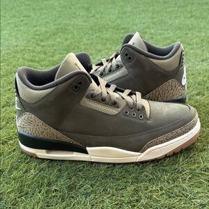 Air Jordan 3 Retro